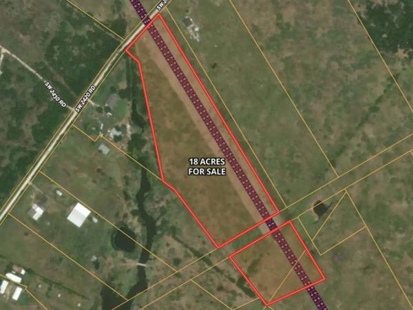 7255 SW County Road 2420 , Wortham, TX 76693