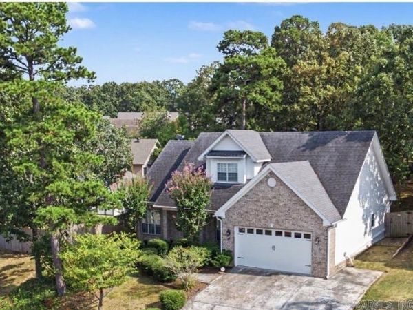 44 W Point , Maumelle, AR 72113