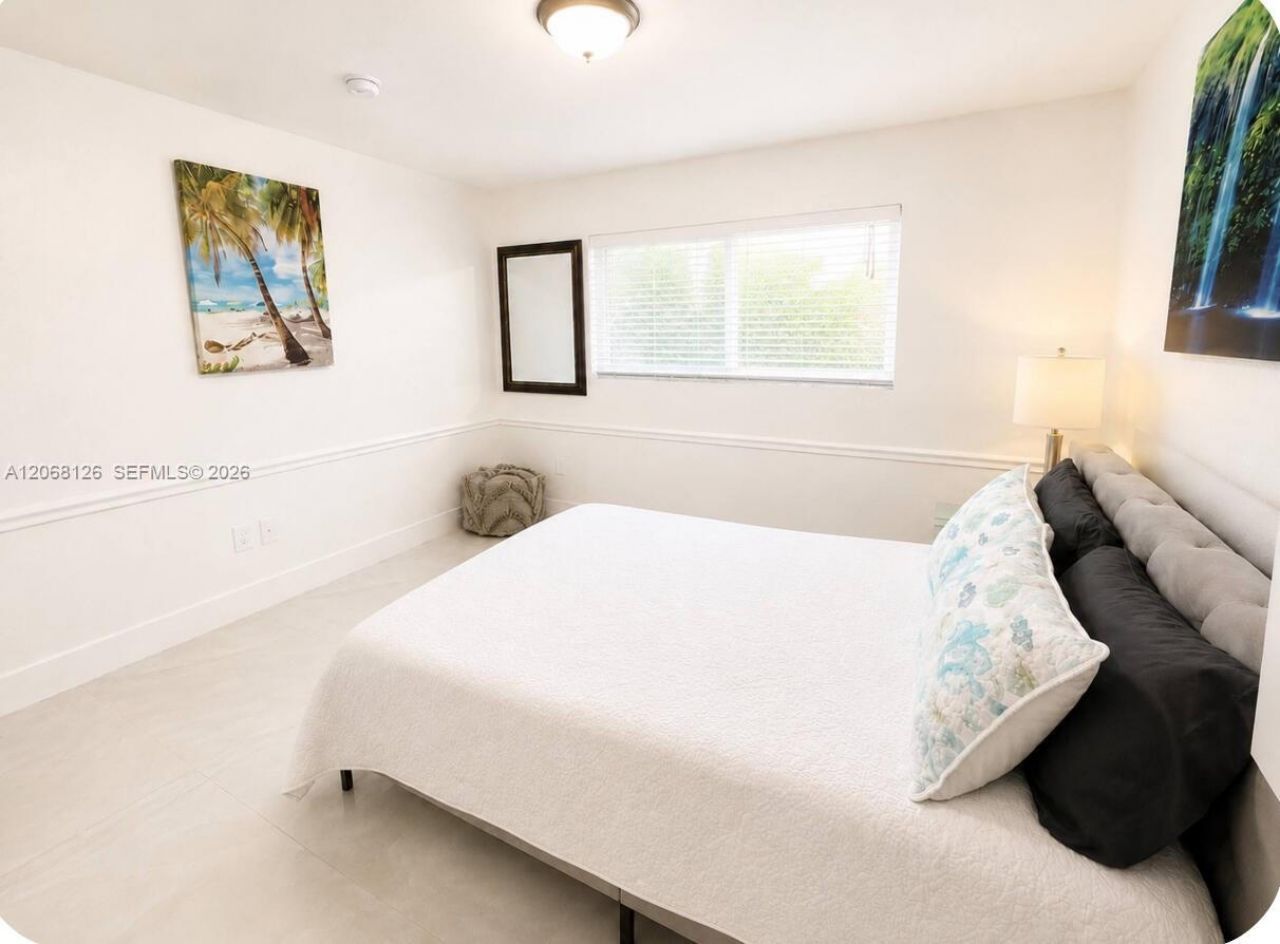 11351 SW 26th St , Miami, FL 33165 Photo