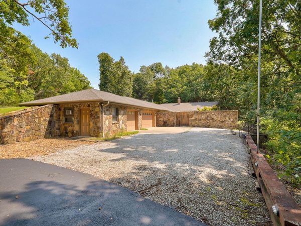 184 Barnridge Road , Highlandville, MO 65669