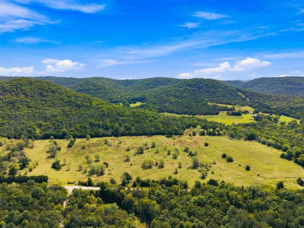 23262 State Highway M , Cassville, MO 65625