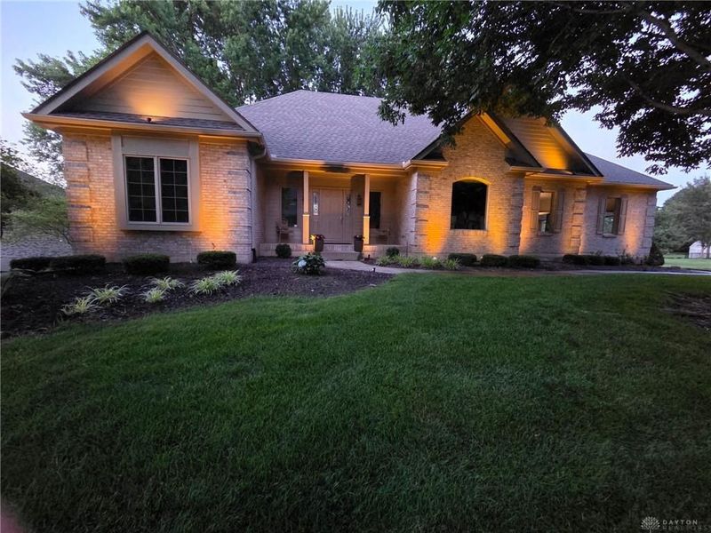 145 Countryside Drive, Troy, OH 45373 Photo 3