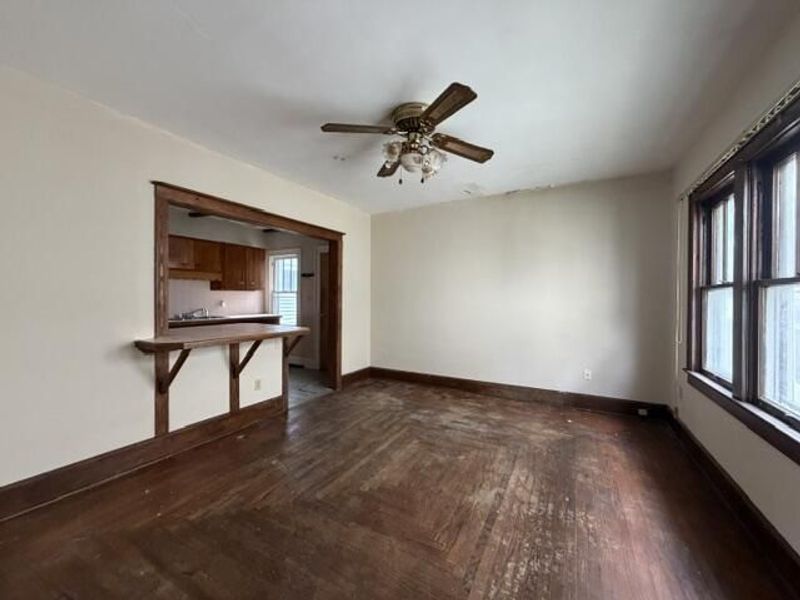 468 E Cecil Street, Springfield, OH 45503 Photo 3