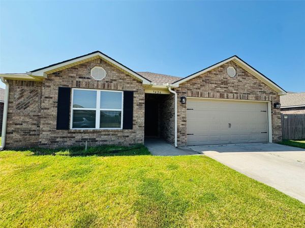 7426 E 159th Place S, Bixby, OK 74008