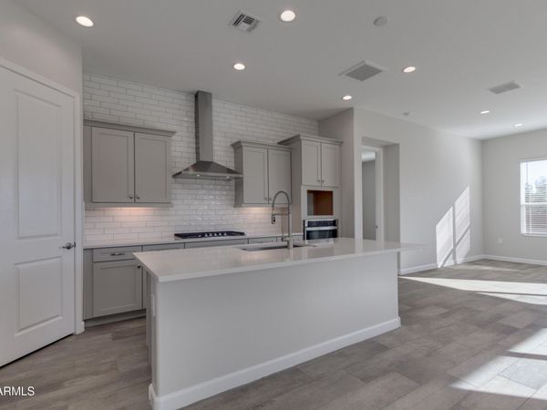25073 N 27TH Way, Phoenix, AZ 85024