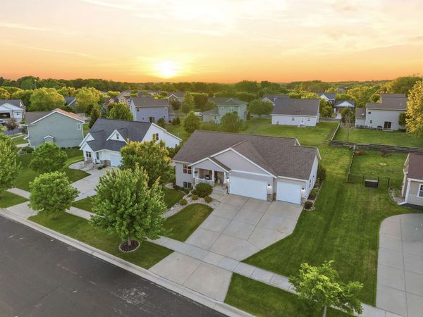 4528 Scenic View Road, Windsor, WI 53598