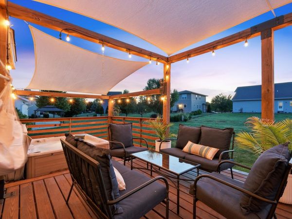 4528 Scenic View Road, Windsor, WI 53598