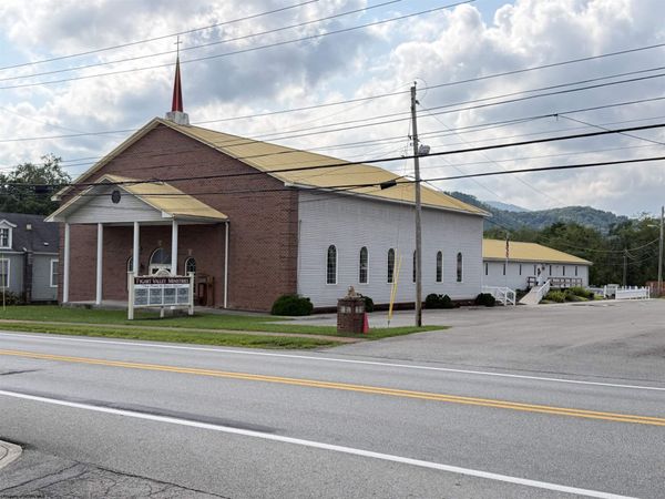 496 Main Street, Beverly, WV 26253