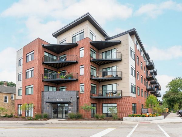 440 Green Bay Road , Unit 608, Highwood, IL 60040