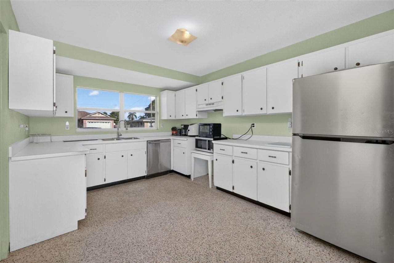 5701 Padgett Circle, Orlando, FL 32839 Photo