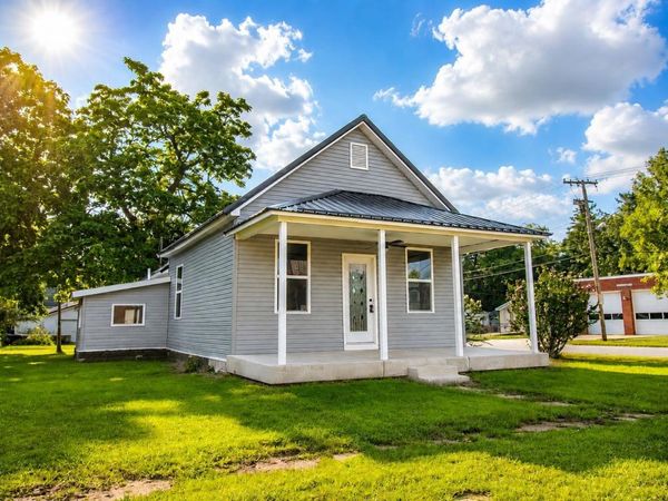 21 N Shield Street, Knox, IN 46534