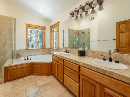 11715 Oslo Drive, Truckee, CA 96161 Photo