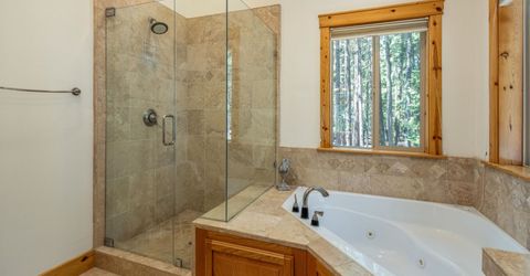 11715 Oslo Drive, Truckee, CA 96161 Photo