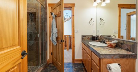11715 Oslo Drive, Truckee, CA 96161 Photo