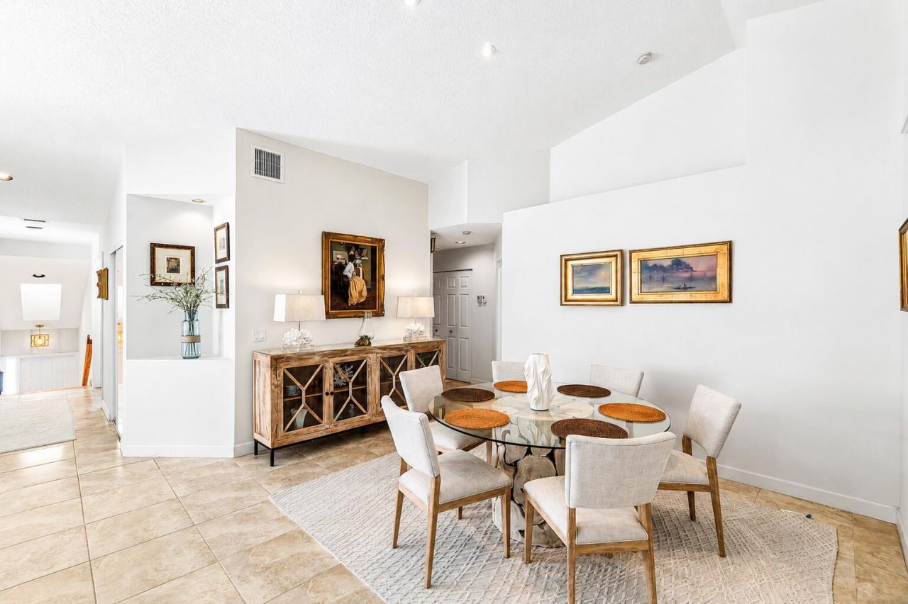 17061 Emile Street, Unit 5, Boca Raton, FL 33487 Photo
