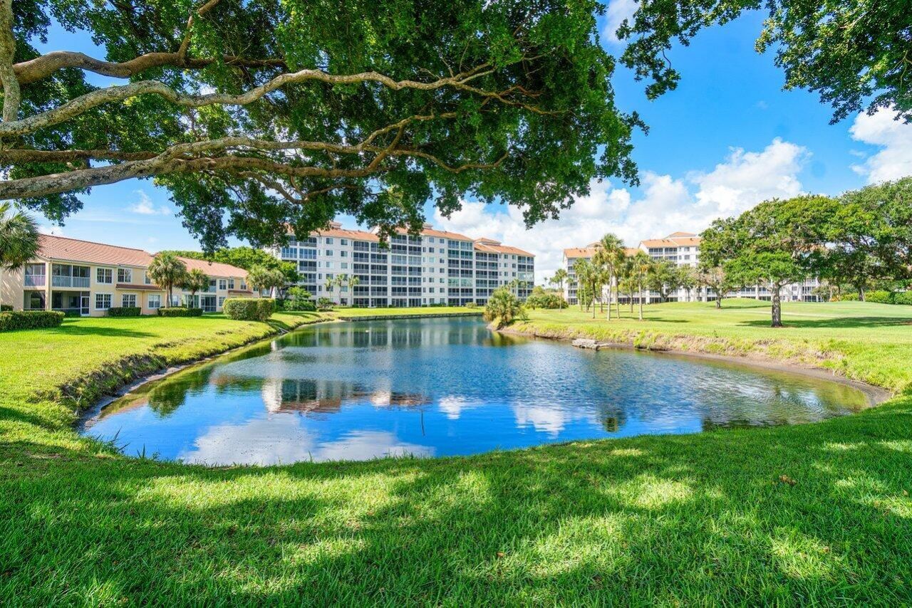 17061 Emile Street, Unit 5, Boca Raton, FL 33487 Photo