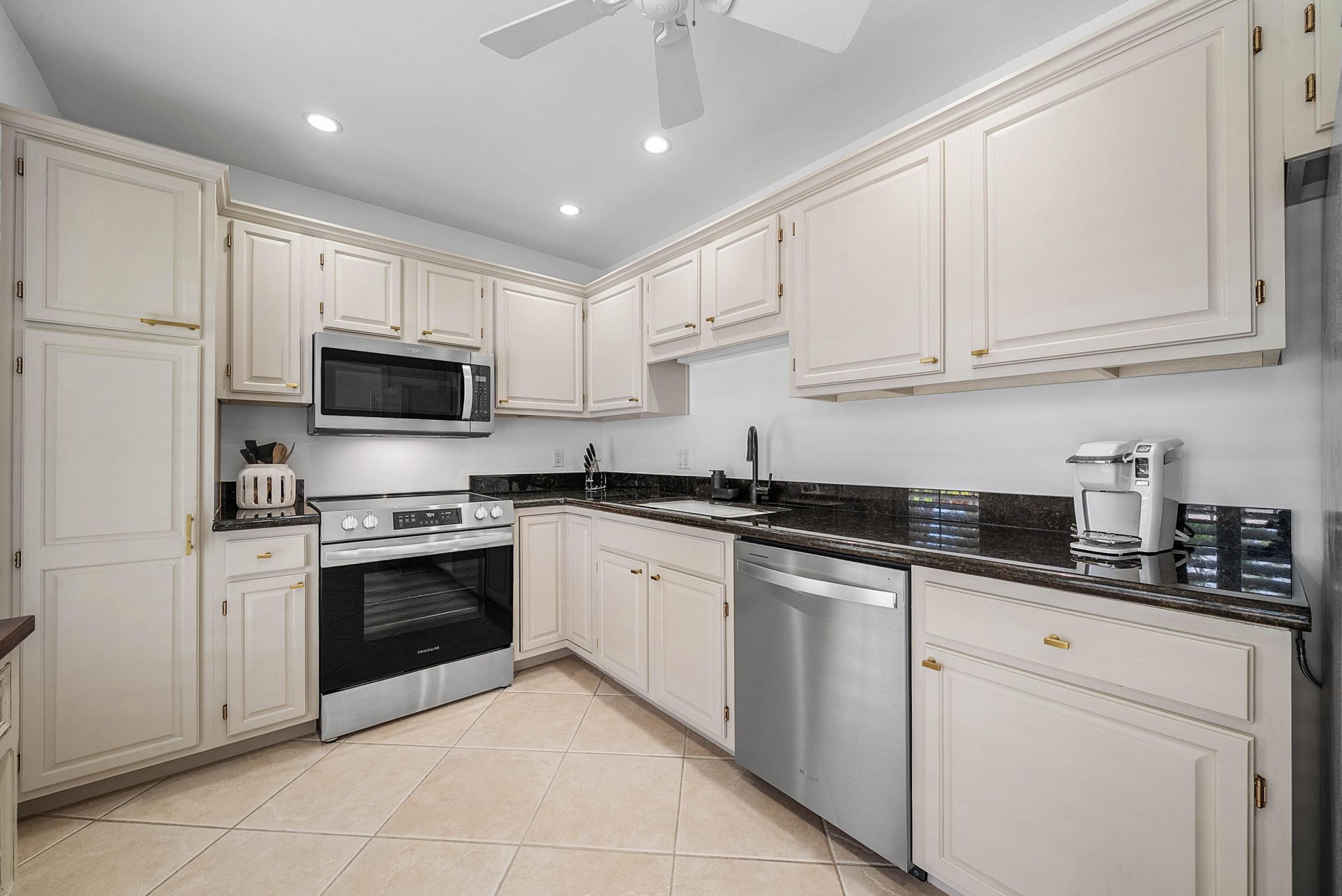 4367 N Quail Ridge Drive N, Unit B, Boynton Beach, FL 33436 Photo