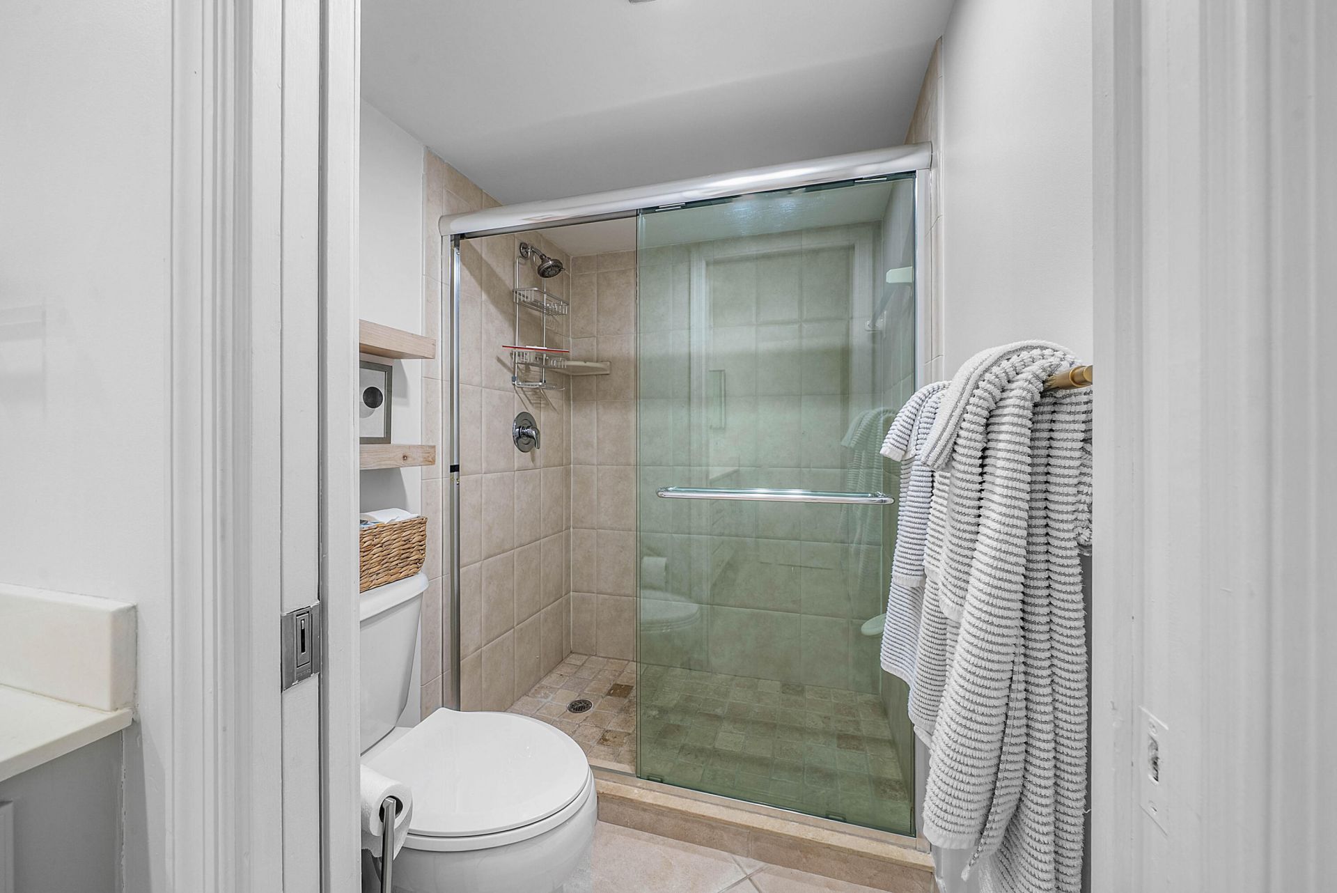 4367 N Quail Ridge Drive N, Unit B, Boynton Beach, FL 33436 Photo