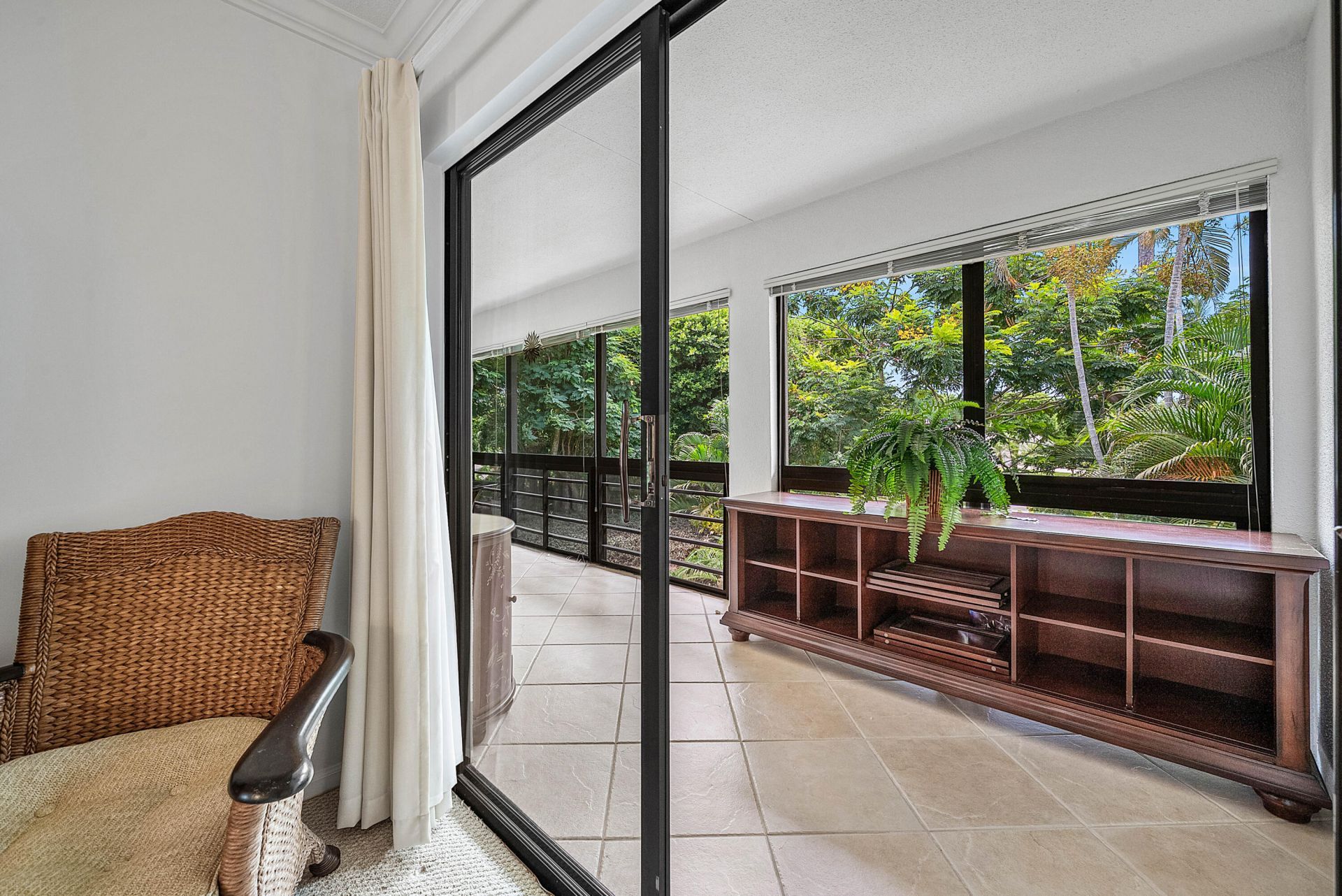 4367 N Quail Ridge Drive N, Unit B, Boynton Beach, FL 33436 Photo
