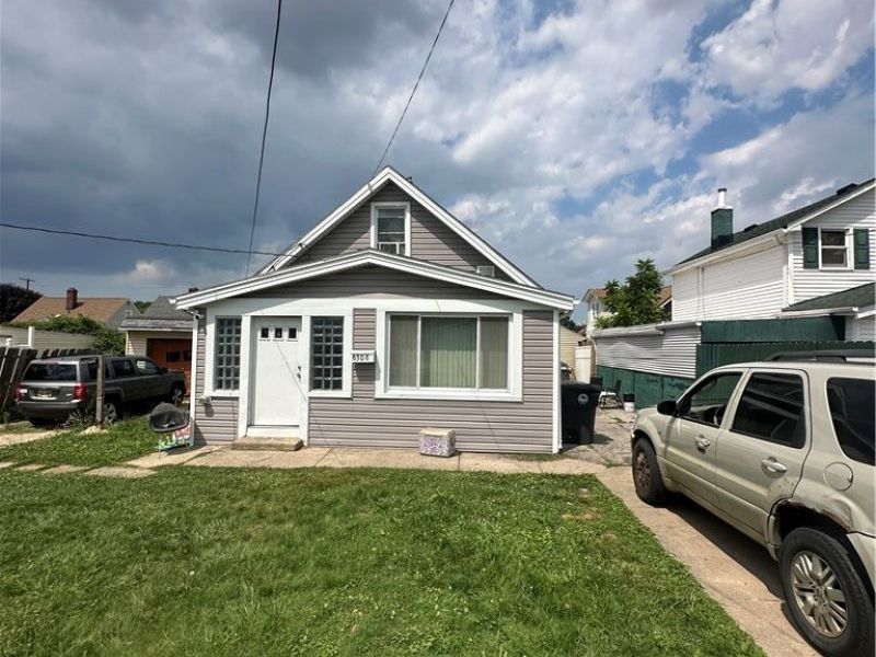 6306 Flowerdale Avenue, Cleveland, OH 44144 Photo 11