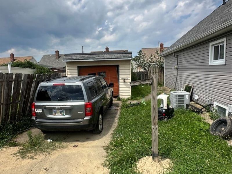 6306 Flowerdale Avenue, Cleveland, OH 44144 Photo 9