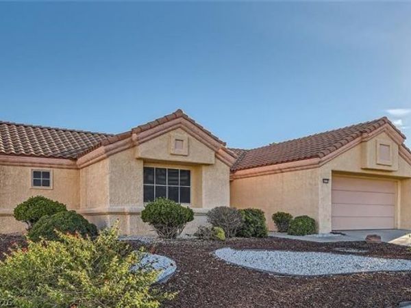 8729 Pennystone Avenue, Las Vegas, NV 89134