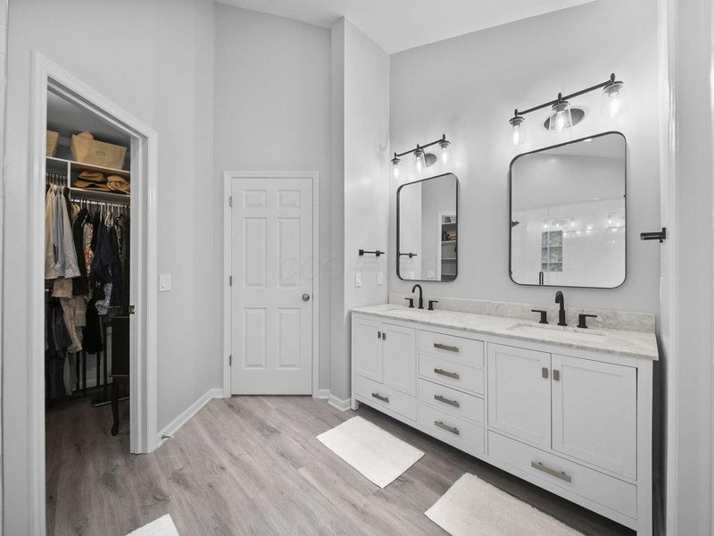 6851 Peachtree Circle, Westerville, OH 43082 Photo 37