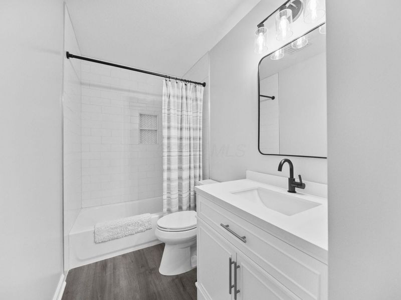 6851 Peachtree Circle, Westerville, OH 43082 Photo 45