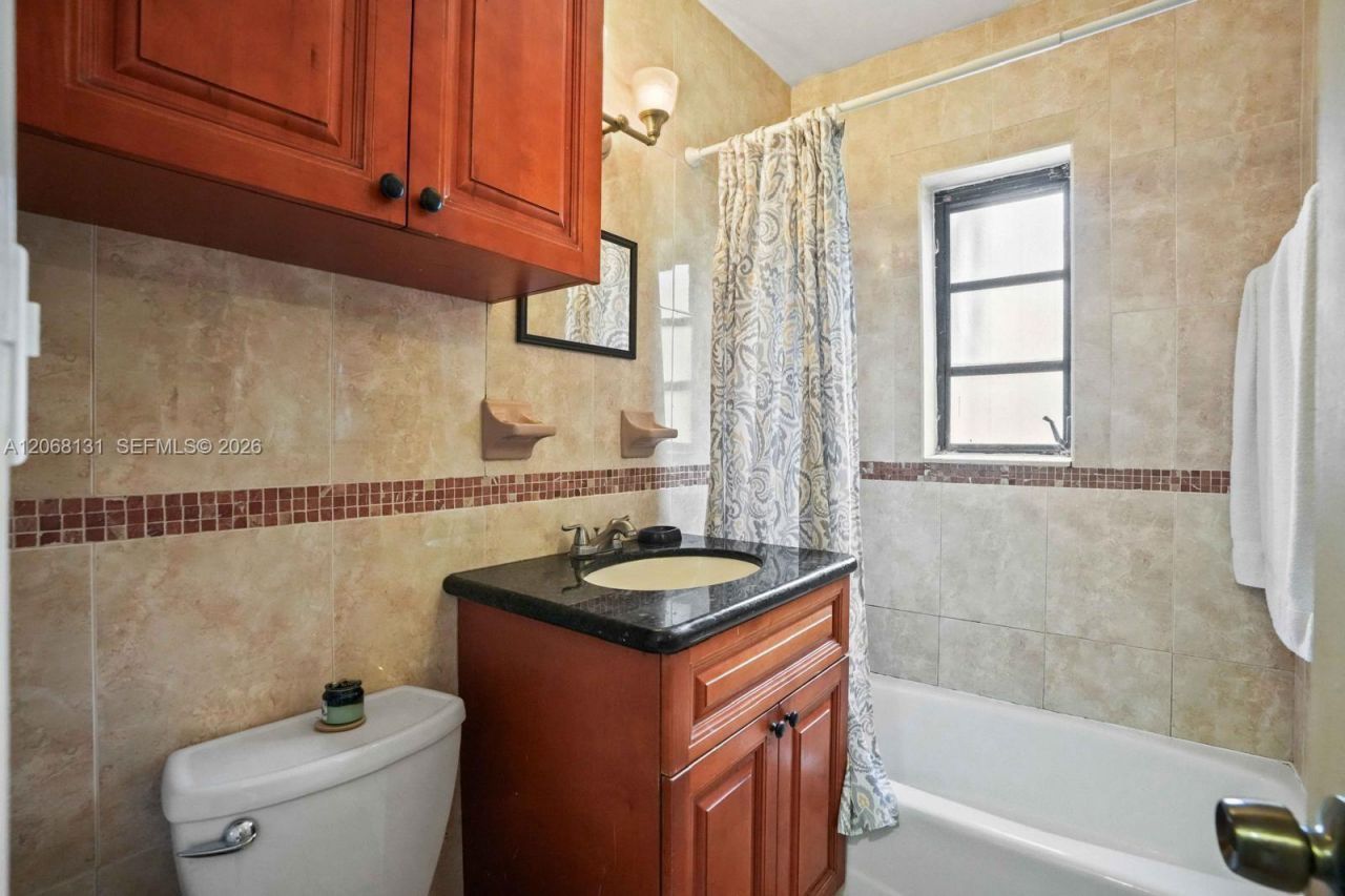 12547 NE 4th Ave , Unit 1, North Miami, FL 33161 Photo