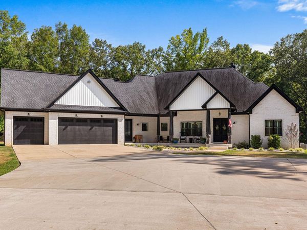 1895 Mount Carmel Road, Cabot, AR 72023
