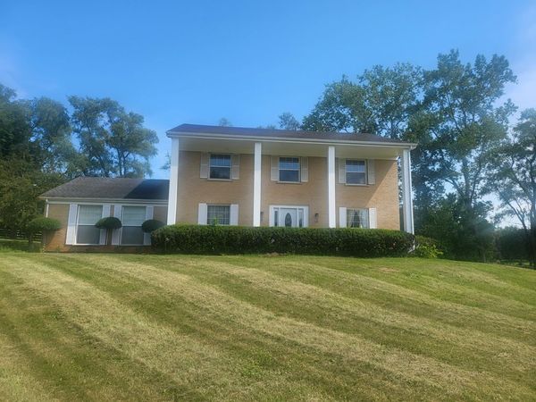 71 Spring Creek Road , Barrington, IL 60010