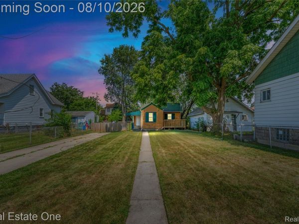 1326 Montie Road, Lincoln Park, Mi 48146