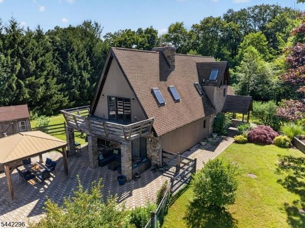 339 Hackett Rd, Bethlehem, NJ 08827