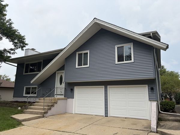 716 Kemah Lane , Schaumburg, IL 60193
