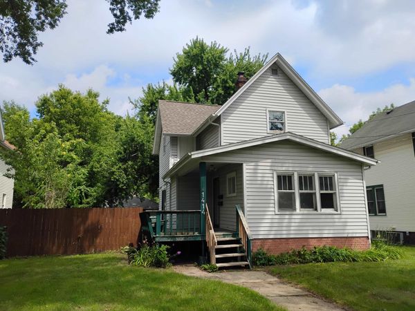 1414 16th Avenue, ROCKFORD, IL 61104