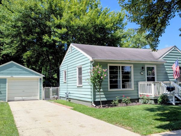 216 2nd Street, Sturgis, MI 49091