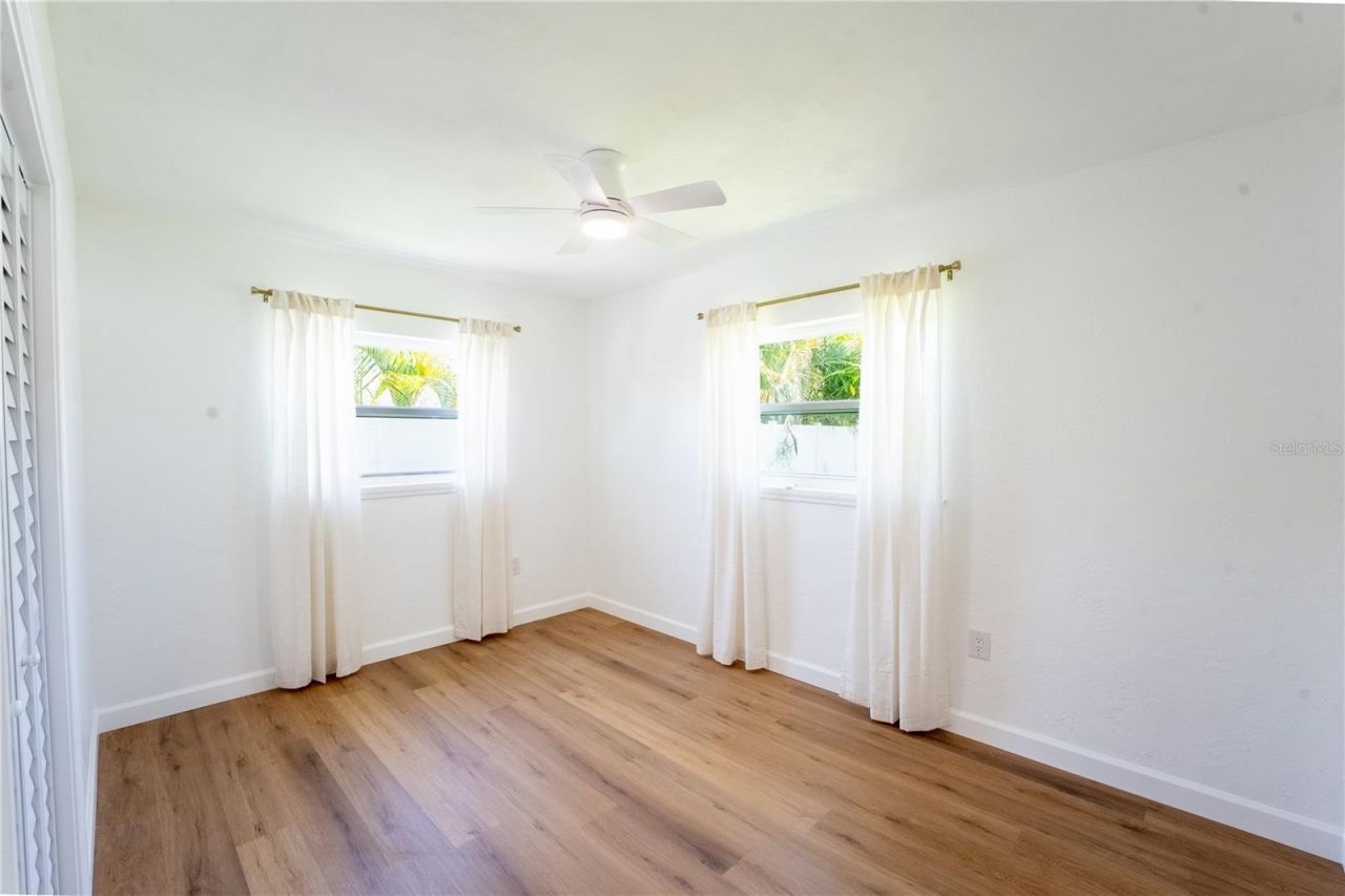 2090 76th Street N, Saint Petersburg, FL 33710 Photo