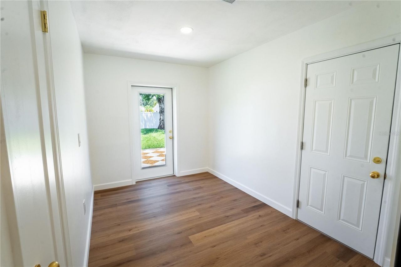 2090 76th Street N, Saint Petersburg, FL 33710 Photo