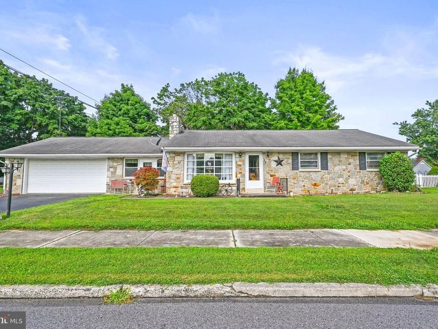 32 Columbus Avenue , Littlestown, PA 17340 Main Photo