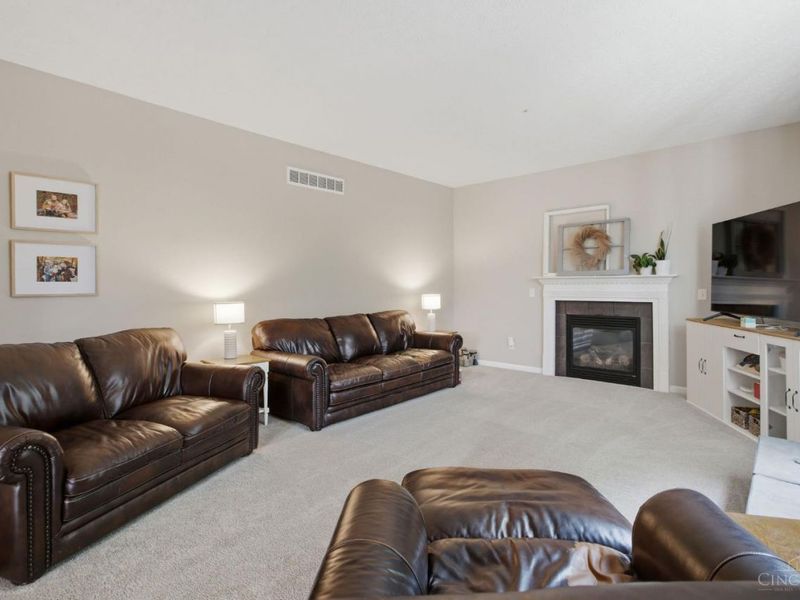 5419 Rentschler Estates Drive, Fairfield Township, OH 45011 Photo 10