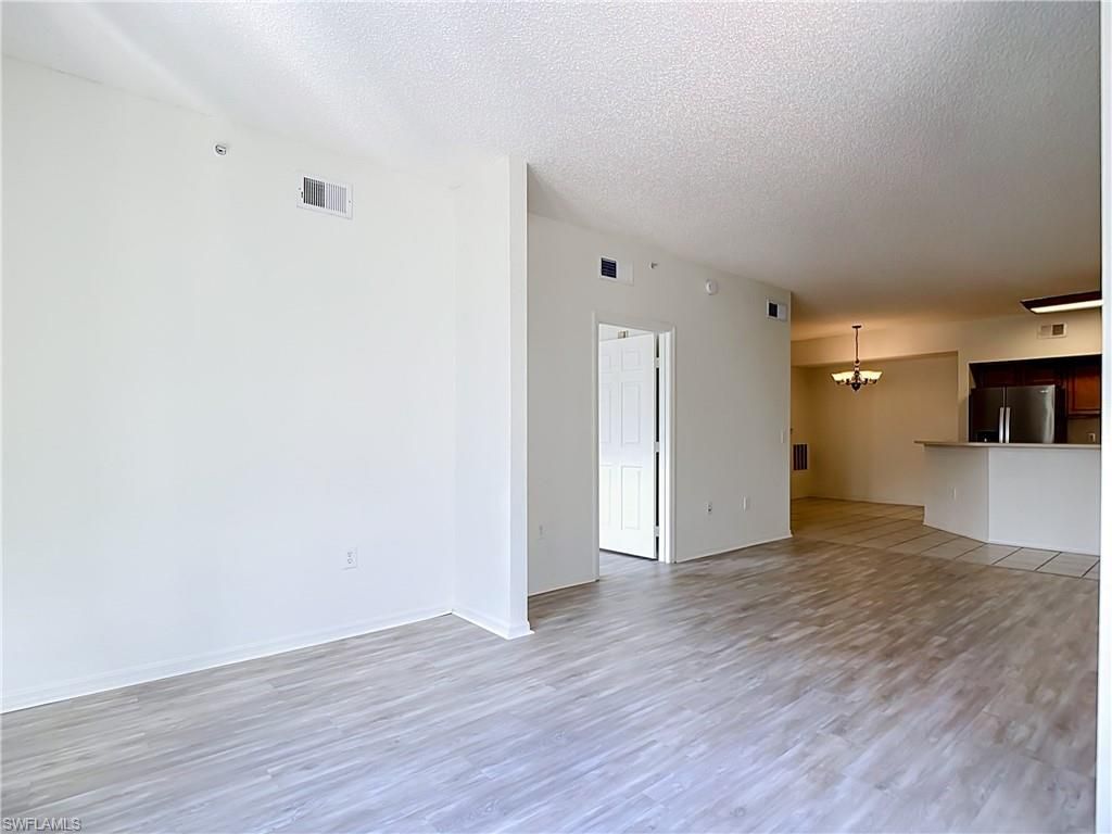 15585 Ocean Walk Cir, Unit 204, Fort Myers, FL 33908 Photo