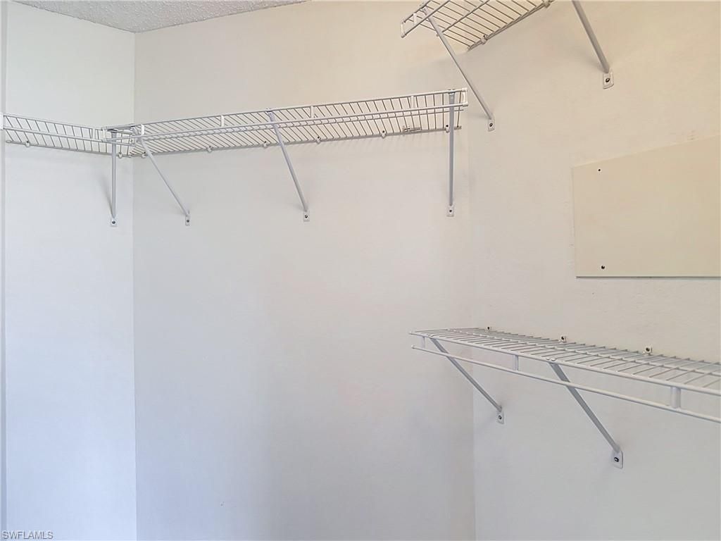 15585 Ocean Walk Cir, Unit 204, Fort Myers, FL 33908 Photo