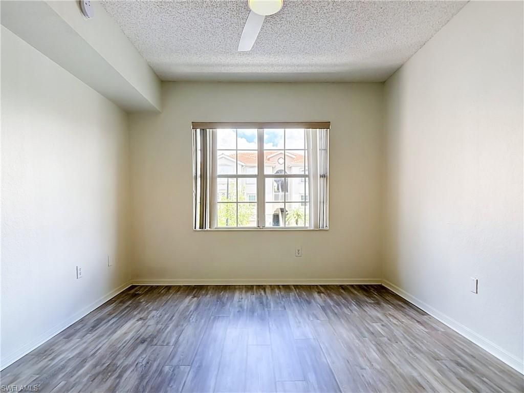 15585 Ocean Walk Cir, Unit 204, Fort Myers, FL 33908 Photo