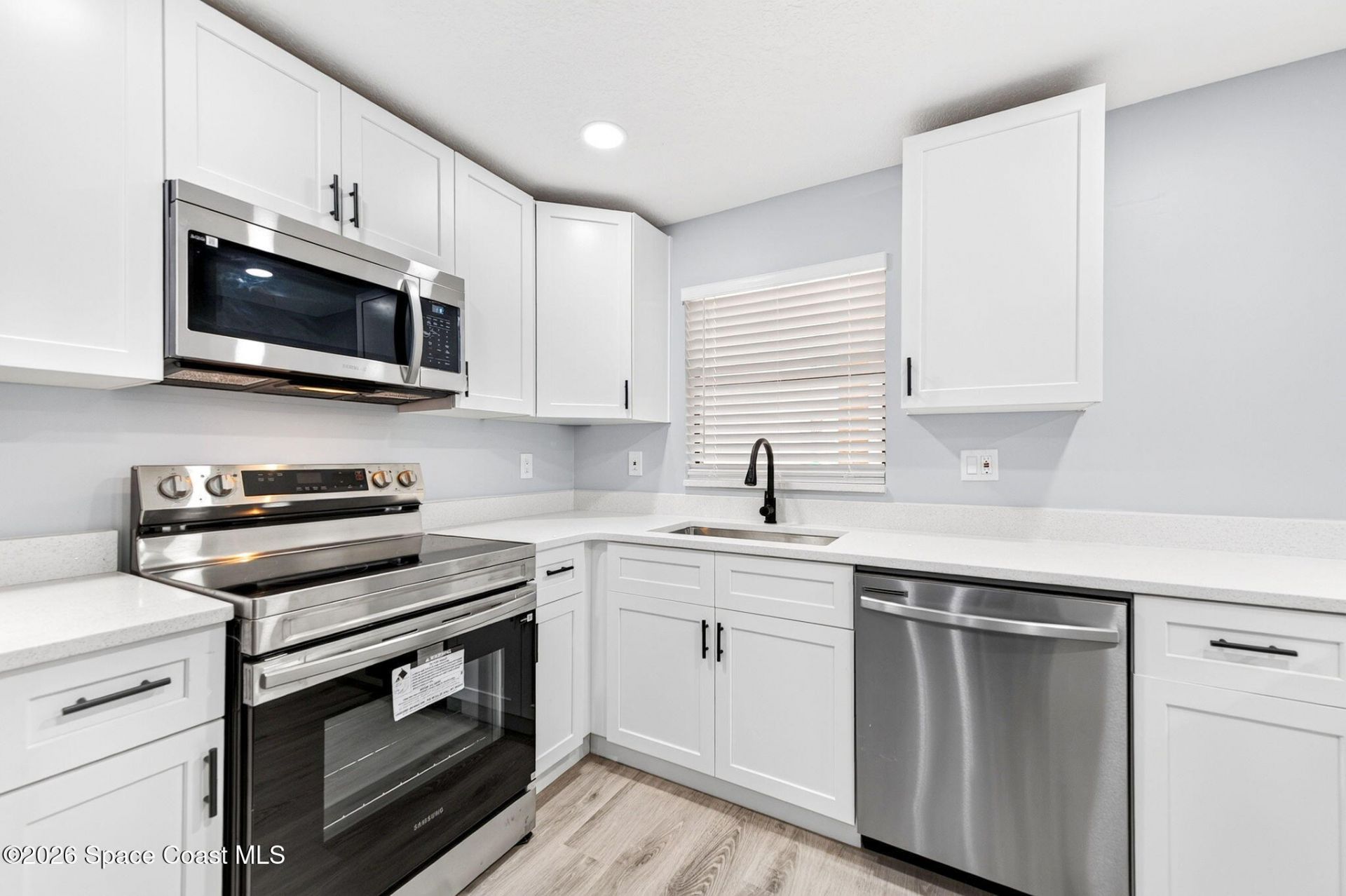 2345 Golf Lake Circle , Unit 911, Melbourne, FL 32935 Photo