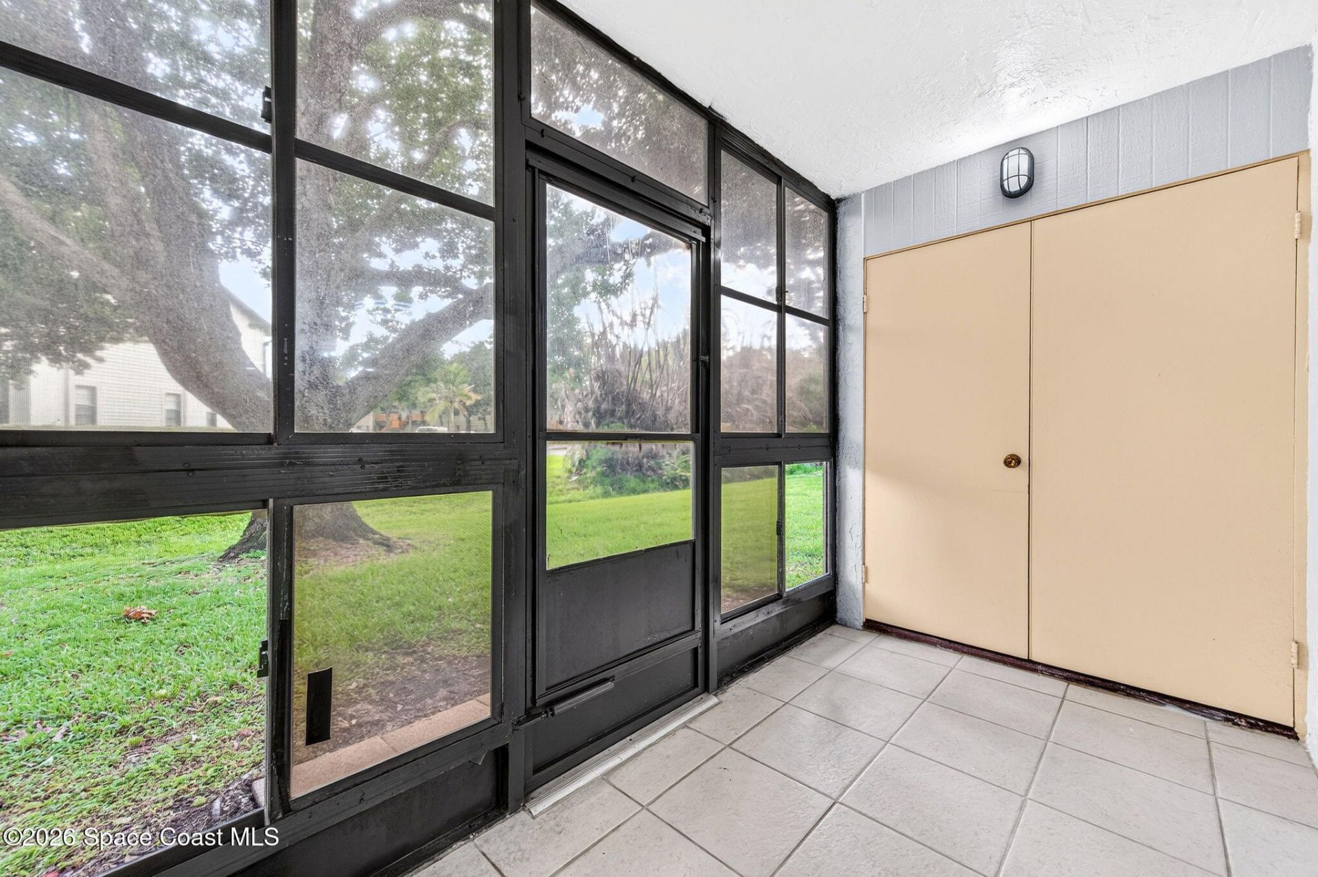 2345 Golf Lake Circle , Unit 911, Melbourne, FL 32935 Photo