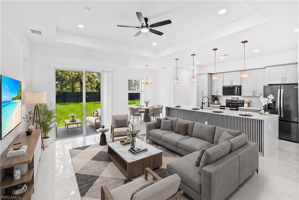 942 Kanuga St E, Lehigh Acres, FL 33974 Photo