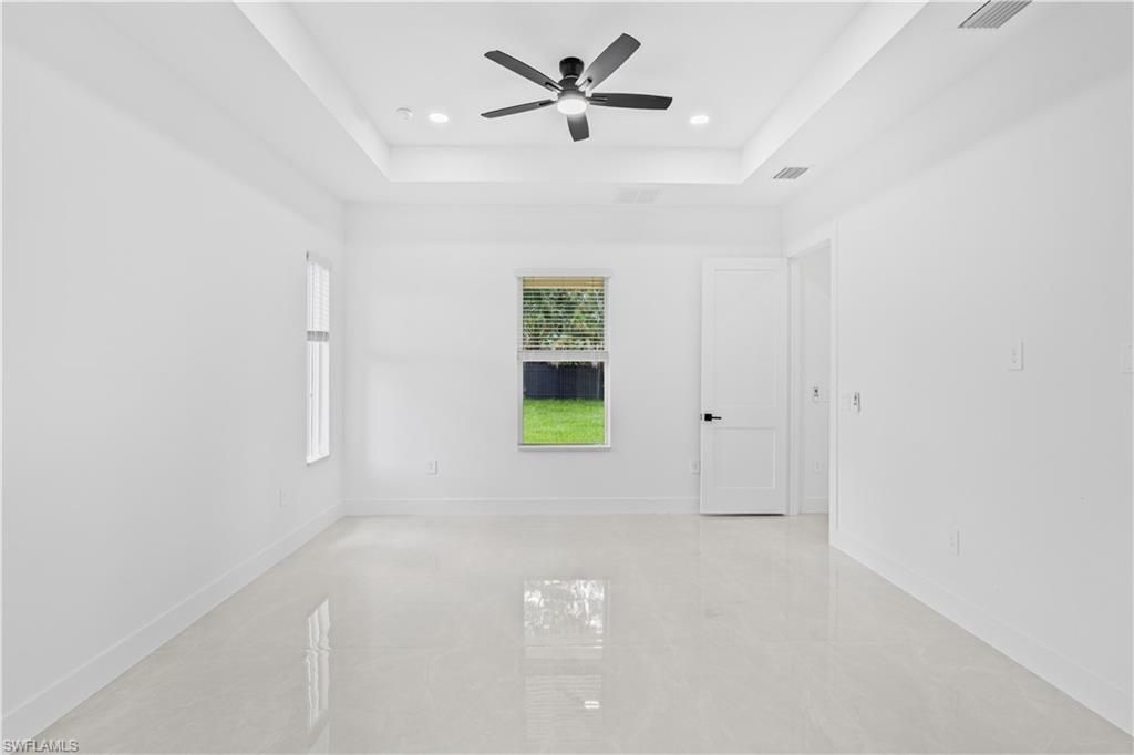 942 Kanuga St E, Lehigh Acres, FL 33974 Photo