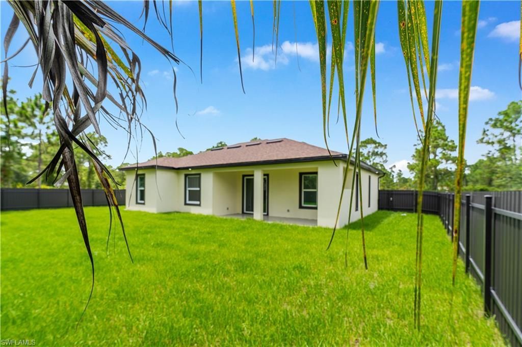 942 Kanuga St E, Lehigh Acres, FL 33974 Photo
