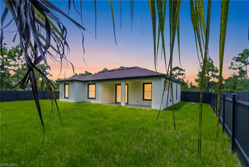 942 Kanuga St E, Lehigh Acres, FL 33974 Photo