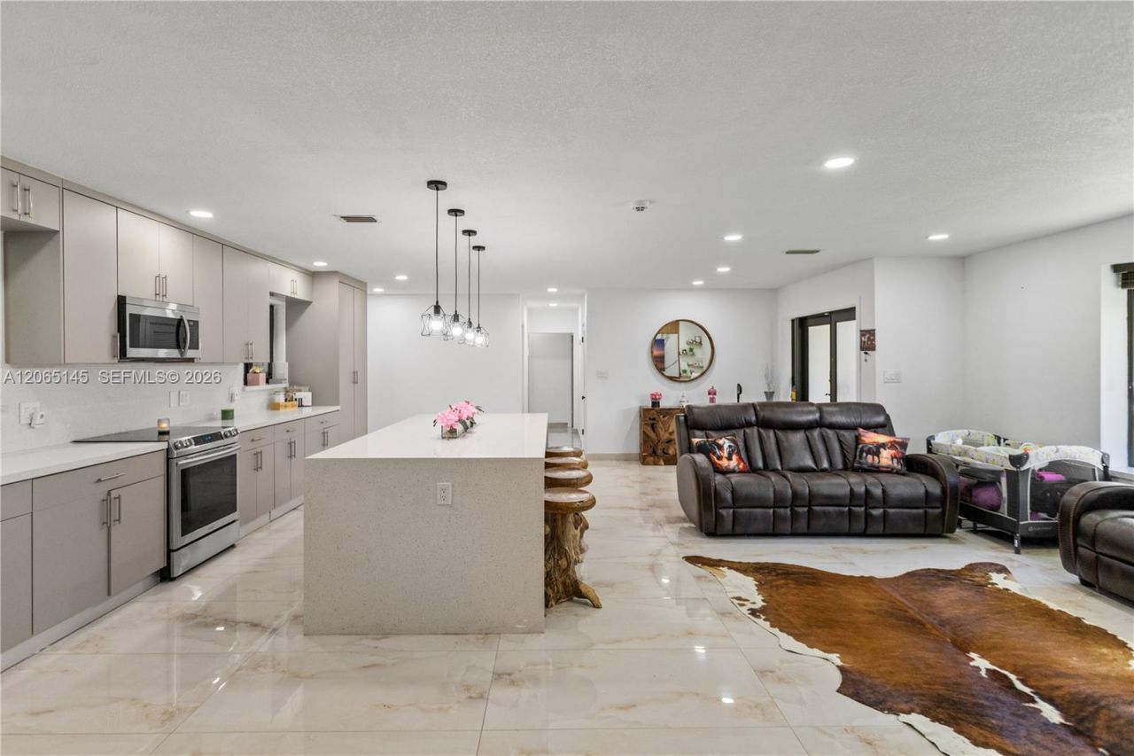 26480 SW 187th Ave , Homestead, FL 33031 Photo